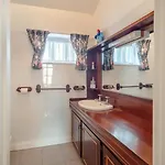 3 Bed In Oc-i207 * Bruree