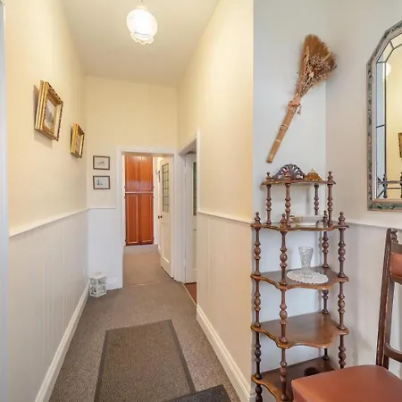 3 Bed In Oc-i207
